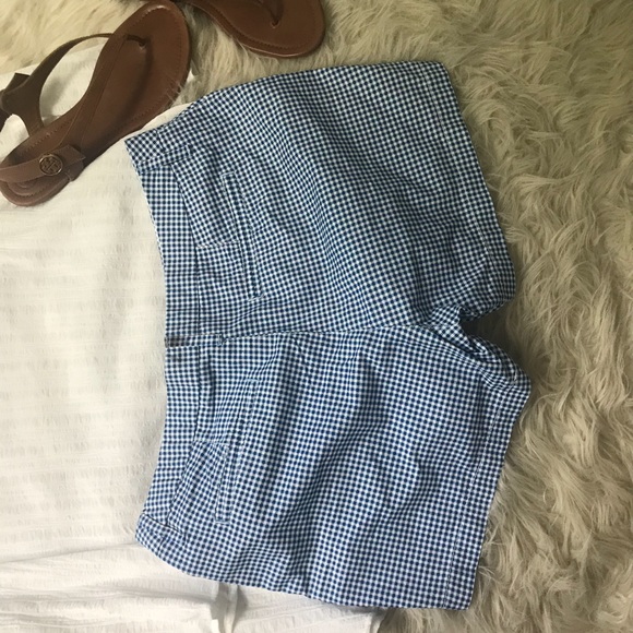 Old Navy shorts NWOT - Picture 3 of 3